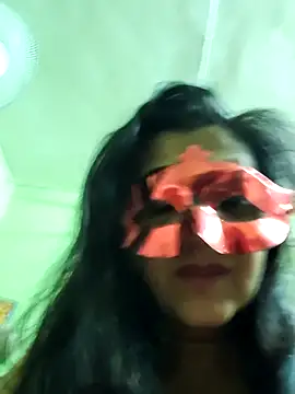 Snapshot of LOVE__RANI chatting on May 2026 01:57:16 AM LOVE RANI online show from May 2026 01:57:16 AM