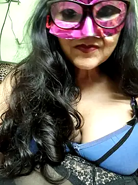 LOVE  RANI online show from August 2026 06:06:02 PM