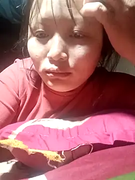 yoyo-mi online show from November 2025 04:33:02 AM