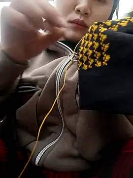 yoyo-mi online show from February 2026 01:12:01 AM