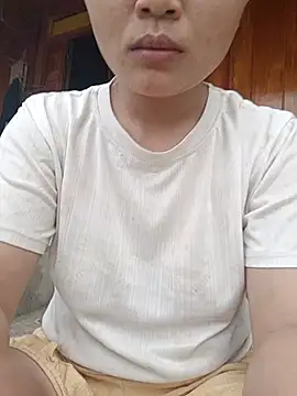 Snapshot of yoyo-mi chatting on June 2026 09:17:01 AM yoyo-mi online show from June 2026 09:17:01 AM