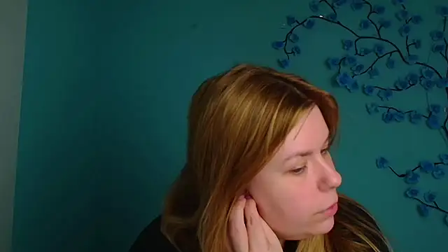 SusannaNight online show from April 2026 05:21:02 AM