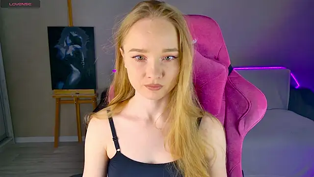 Shawty Mia online show from December 2025 05:09:02 PM