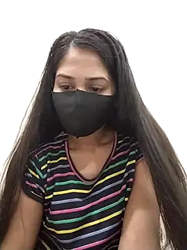 Green LaDY66 online show from November 2025 08:57:01 AM