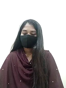 Green LaDY66 online show from November 2025 08:31:01 AM