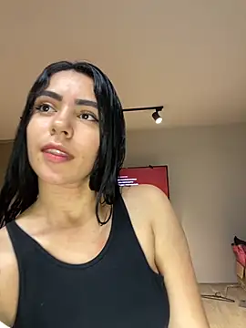 Sara-215 online show from November 2025 01:40:02 AM