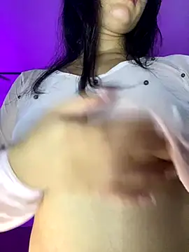 Sara-215 online show from November 2025 06:13:01 AM