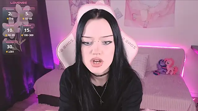 ophelia amber online show from July 2026 03:03:01 PM