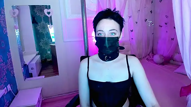 ErickaFetish online show from November 2025 03:34:01 PM