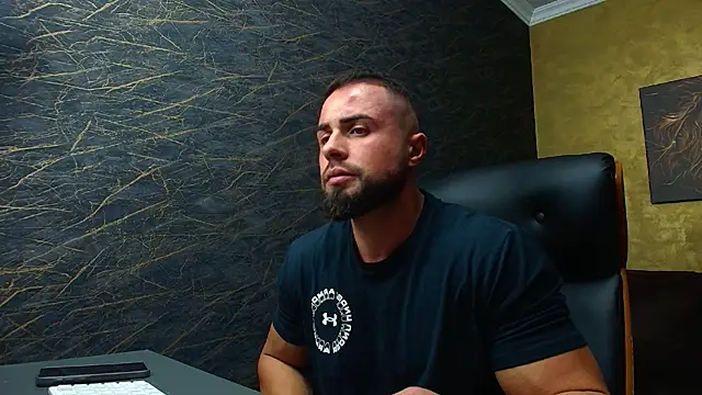 HayesWood online show from November 2025 05:50:02 AM