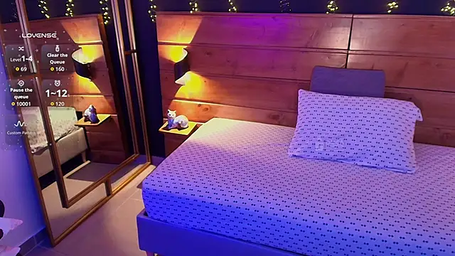 milena kiitty online show from June 2026 11:44:02 AM