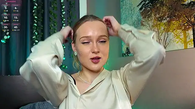 VanessaLightDiamond online show from November 2025 04:11:02 AM