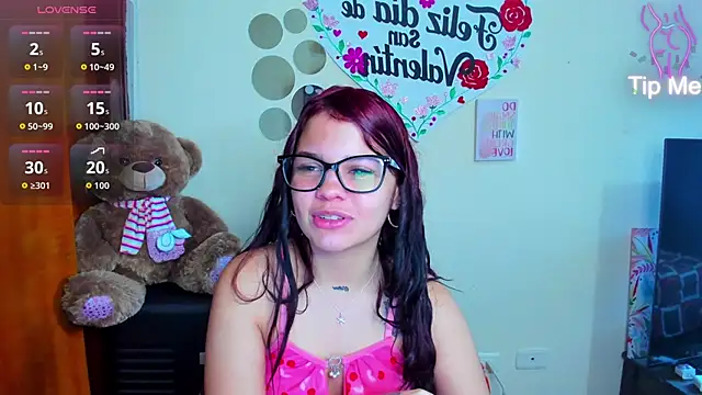 Emma boo online show from February 2026 02:14:01 PM