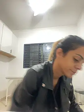 sabrinaneves online show from June 2026 03:11:02 PM