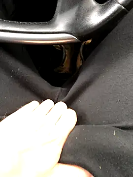 BigCurtis D online show from November 2025 10:36:02 AM