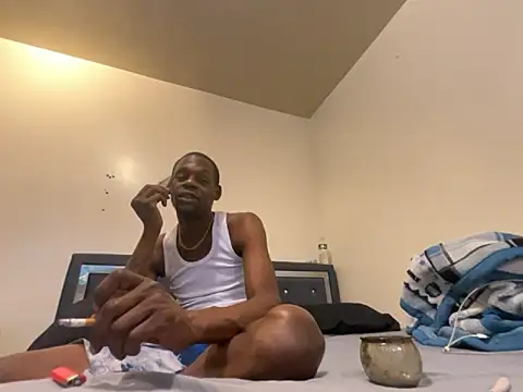 Trini2600 online show from November 2025 12:10:02 AM