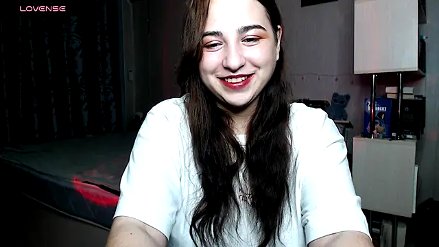 Snapshot of erica__mills chatting on November 2025 09:28:01 PM erica mills online show from November 2025 09:28:01 PM