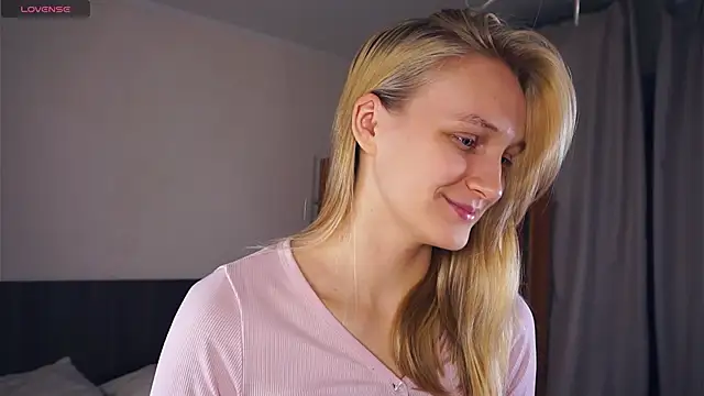 DierdreJacobsohn online show from November 2025 06:40:02 AM