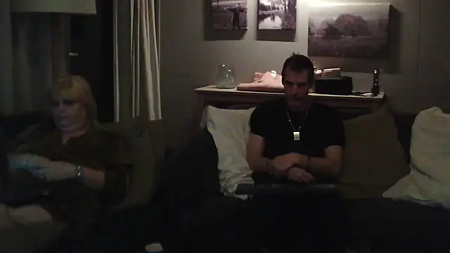 Snapshot of Sylviastar46 chatting on November 2025 06:40:01 PM Sylviastar46 online show from November 2025 06:40:01 PM