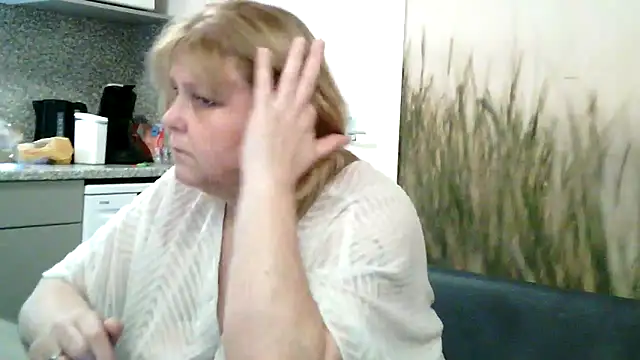 Sylviastar46 online show from March 2026 03:56:01 PM