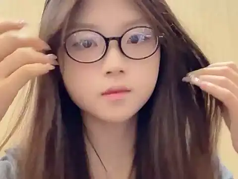 Snapshot of xiaojingzi66 chatting on November 2025 06:46:02 AM xiaojingzi66 online show from November 2025 06:46:02 AM