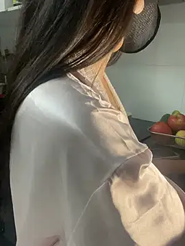 trinhvutrinh online show from March 2026 07:01:02 AM