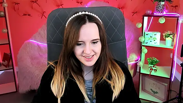 IreneBailey online show from December 2025 09:18:02 AM