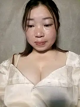 julybe online show from February 2026 04:27:02 PM