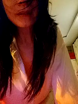 Snapshot of aniani11 chatting on November 2025 03:38:02 PM aniani11 online show from November 2025 03:38:02 PM