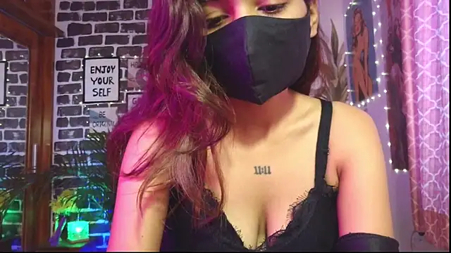 Saloni9 online show from April 2026 02:31:01 AM