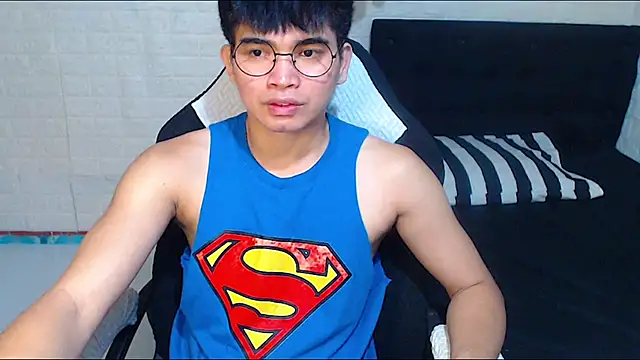 Asian France Angeloo online show from January 2026 11:35:01 AM