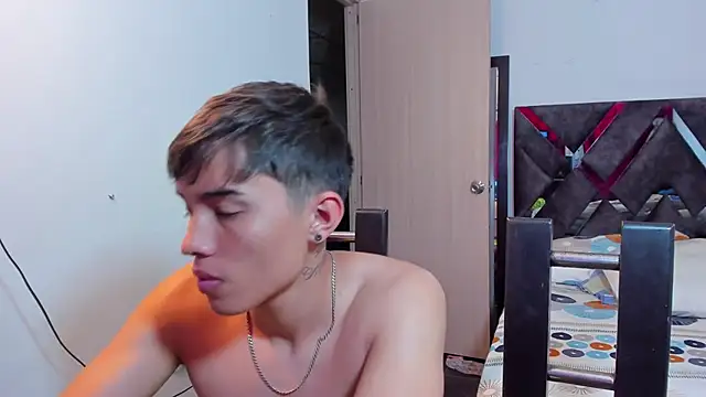 MollyandFher online show from November 2025 02:22:02 AM