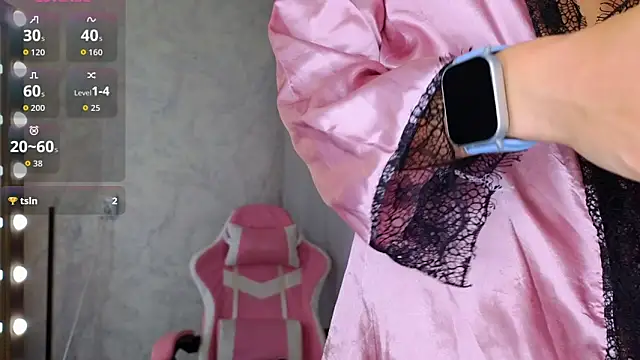 Snapshot of Lovelly_molly1 chatting on October 2025 04:30:02 PM Lovelly molly1 online show from October 2025 04:30:02 PM