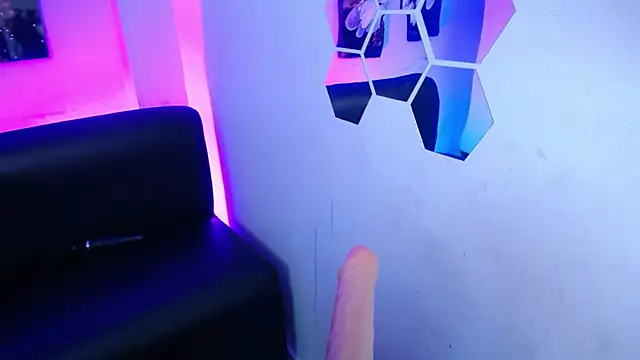 roseefancy19 online show from November 2025 12:05:02 PM