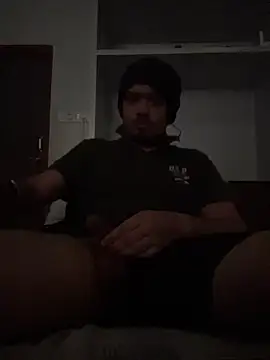 FlashyOcean53 online show from March 2026 08:37:02 PM