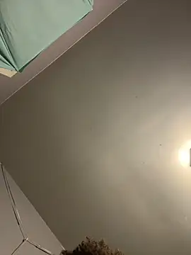 Scottyyxxl online show from November 2025 05:28:02 AM