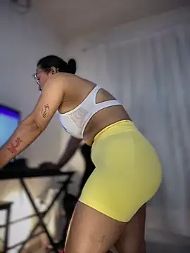 Natural BIGASS Nina online show from February 2026 06:26:01 PM