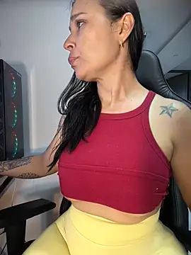 Natural BIGASS Nina online show from June 2026 10:10:01 PM