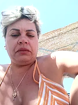 Snapshot of MilkySky chatting on March 2026 10:01:01 AM MilkySky online show from March 2026 10:01:01 AM