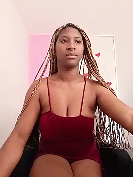 EvonyFoxxx online show from February 2026 03:45:01 PM