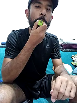 Snapshot of Barbanegra91mx chatting on July 2026 02:14:01 AM Barbanegra91mx online show from July 2026 02:14:01 AM