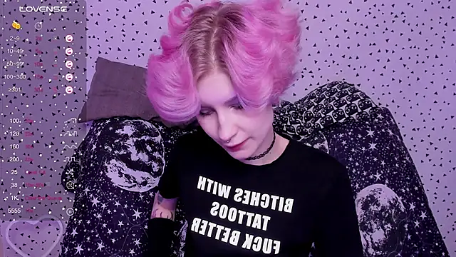 Angel Julles online show from April 2026 03:08:02 AM