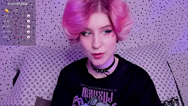Snapshot of Angel_Julles chatting on June 2026 06:05:02 AM Angel Julles online show from June 2026 06:05:02 AM