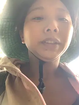 bi-bo123 online show from November 2025 06:35:01 AM