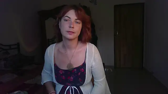 Alice honey  online show from December 2025 11:16:02 AM