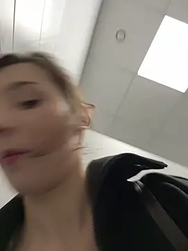 LilluKatten online show from February 2026 11:40:02 AM