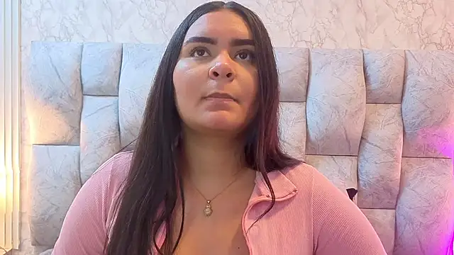 amarahanks1 online show from November 2025 07:24:02 PM