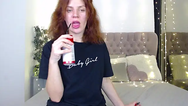 Sandra angel  online show from December 2025 02:08:02 AM