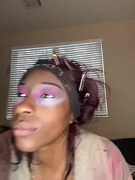 MadameMuse online show from February 2026 03:52:02 PM