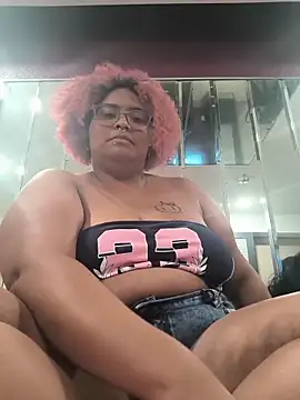 Snapshot of Peachii69 chatting on February 2026 02:52:02 AM Peachii69 online show from February 2026 02:52:02 AM